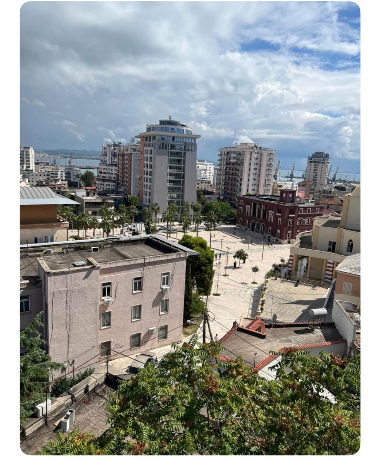 Dorian Central Appartment Durres Bagian luar foto